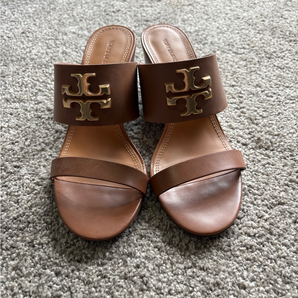 Tory Burch Tan Leather Logo Wedge Sandals - Picture 2 of 5